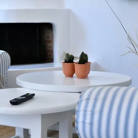 Holiday home Santa Flora 3 Bedroom House A Parikiaas Edge