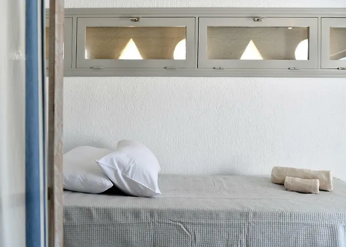 Santa Flora 3 Bedroom House A Parikiaas Edge Nyaraló Párosz