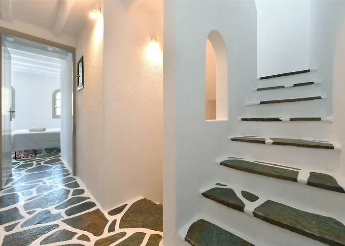 Сasa de vacaciones Santa Flora 3 Bedroom House A Parikiaas Edge Páros