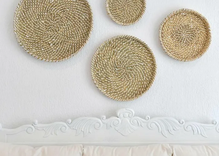 Сasa de vacaciones Santa Flora 3 Bedroom House A Parikiaas Edge *