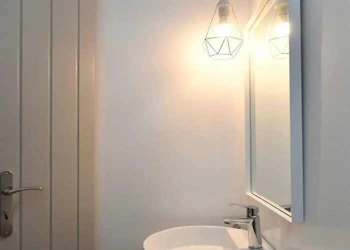 Сasa de vacaciones Santa Flora 3 Bedroom House A Parikiaas Edge